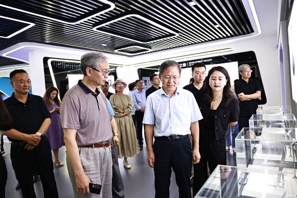 ecc73ef24b27eb5775d89387bc9344f0