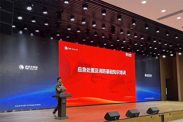 7b49ce64306cd42fa3d0be0283c68ebf