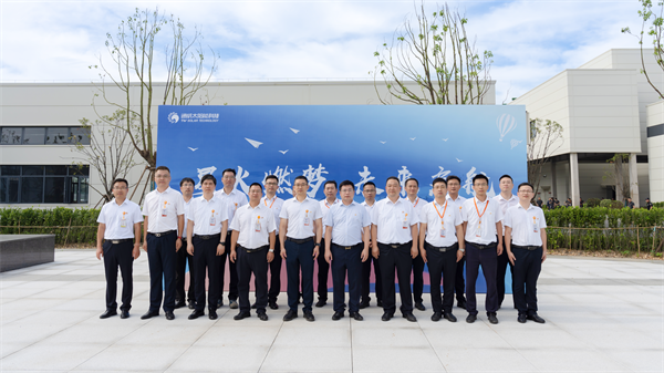 6bff48a72ae1efb68c910486d8e70de8