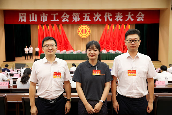 f538bdbd30127670b75f9b3e83e7df36