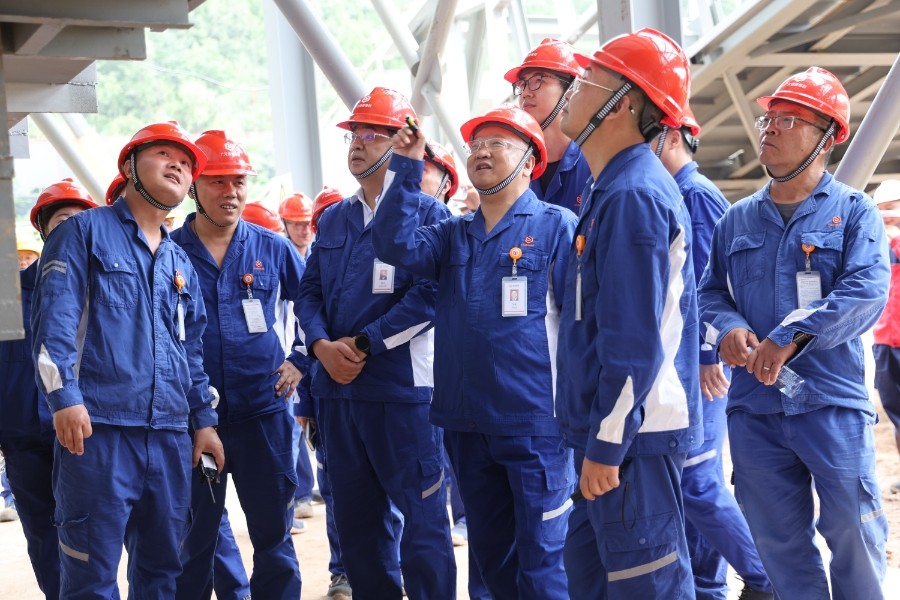 02ff5d3b46d0ca86d4b12e8958e1e024