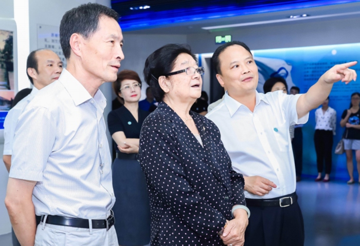 63d507338a5cc56d5d5e9baa3bb01f35