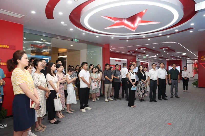 9fe6541cb6d4a13f9baf08702253eb92