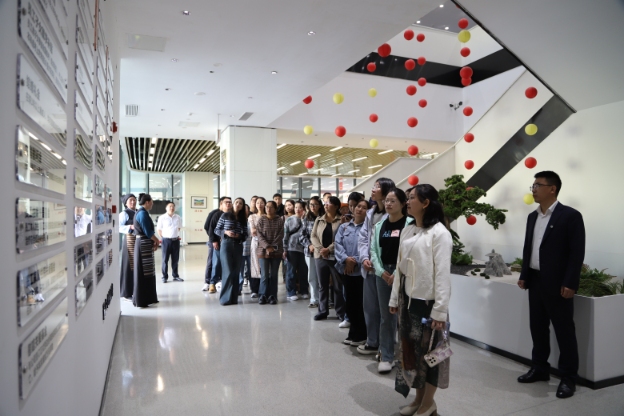 f95dd99ce512d6cccd8885e60366a78d