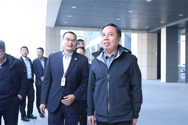 6604cf6fe8a8b74a05cadc2fd0397fac