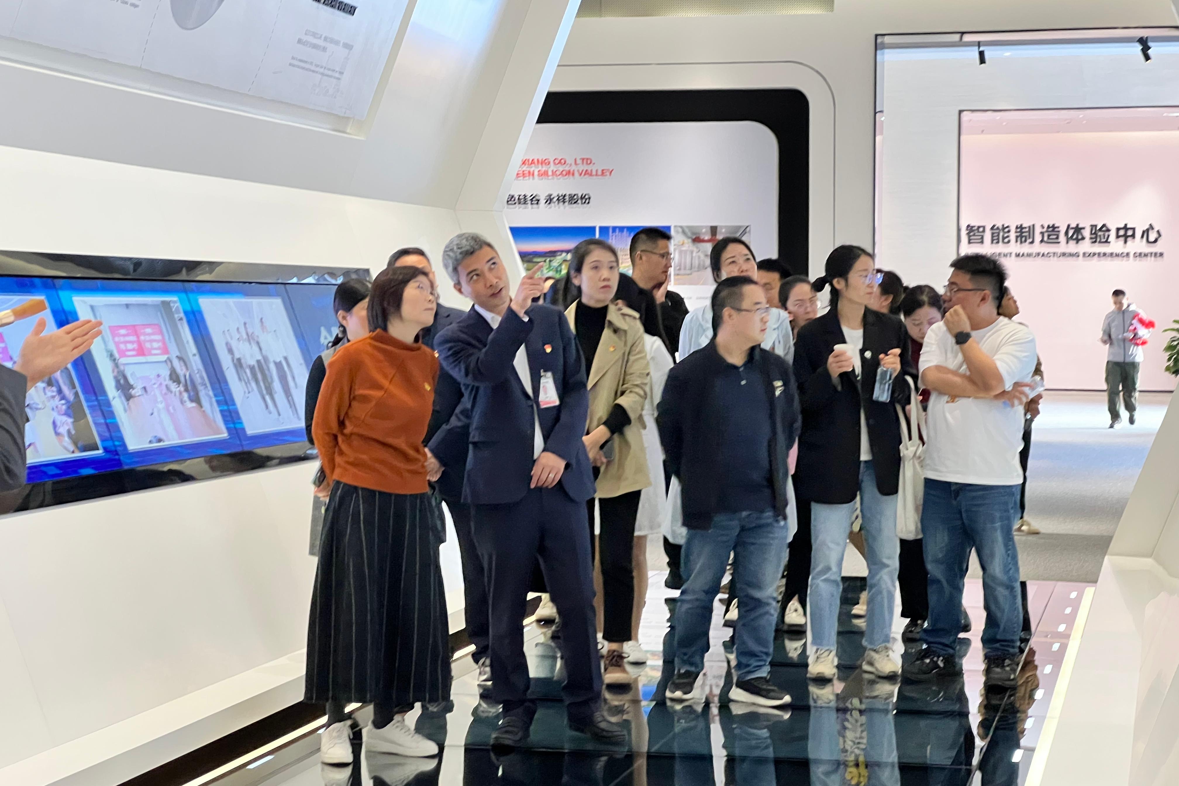 ac2450cd49e8cd5bc79de99b9795f157