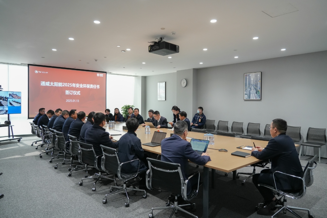 8eebd4bfa17d3963e04a9543b9930bda