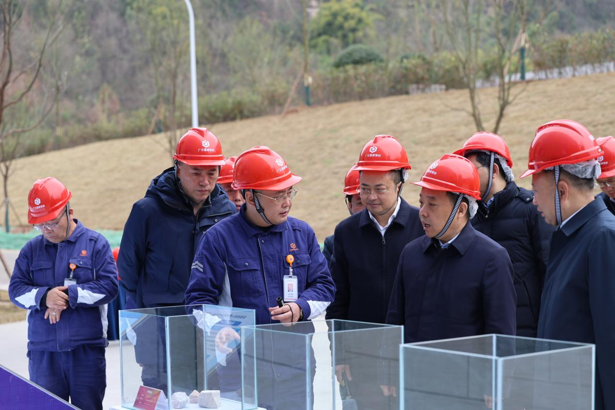 ac239d017834295c889e0efea59a5f24