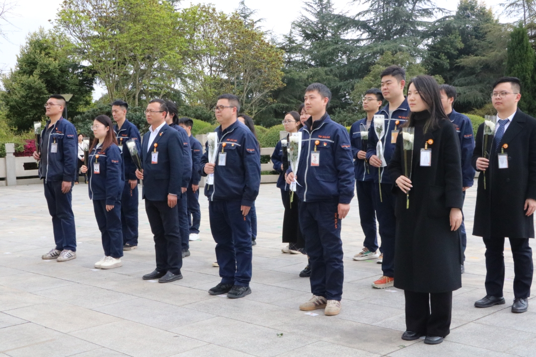 6e8b89b3d143660aa7875640882141f5