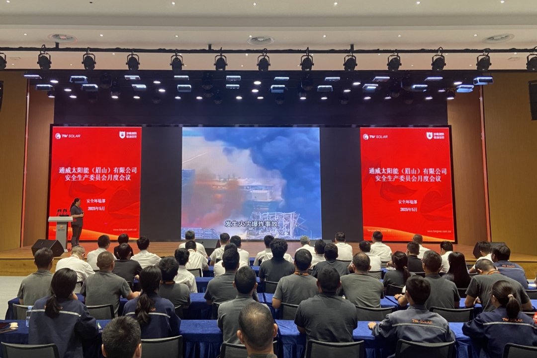 c5c5fe7781de0fc3758c47541ebf809d