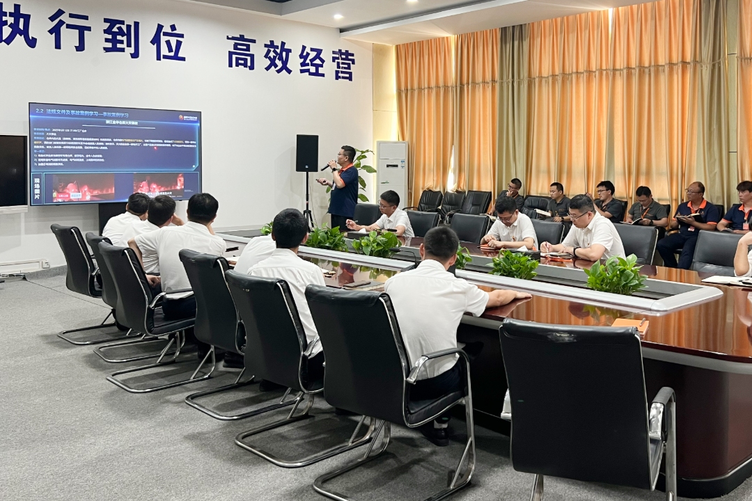 bd543c09f23d31e01a445ef265ad38f4