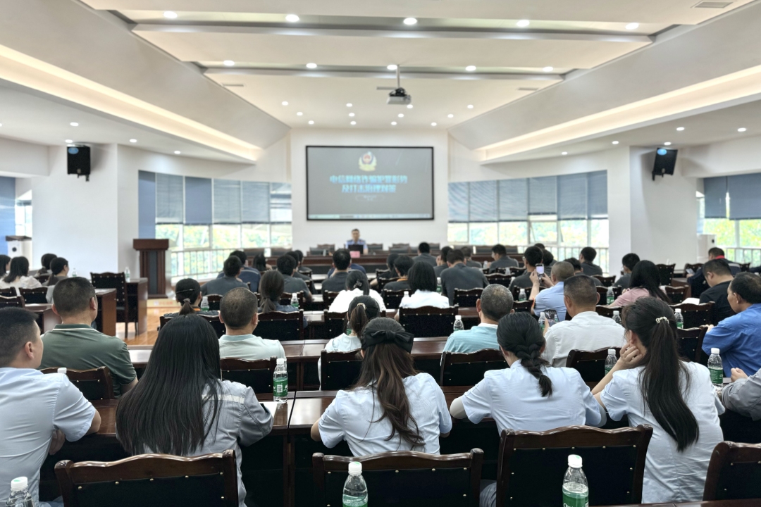 ea0f5bf2e95e89acdd2d987aaecd7a56