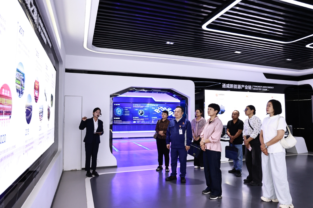 db93d041af055910e84cba3a7e6c0f03