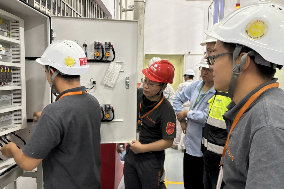 81feedd80dbf91b6603105eda2a1c243