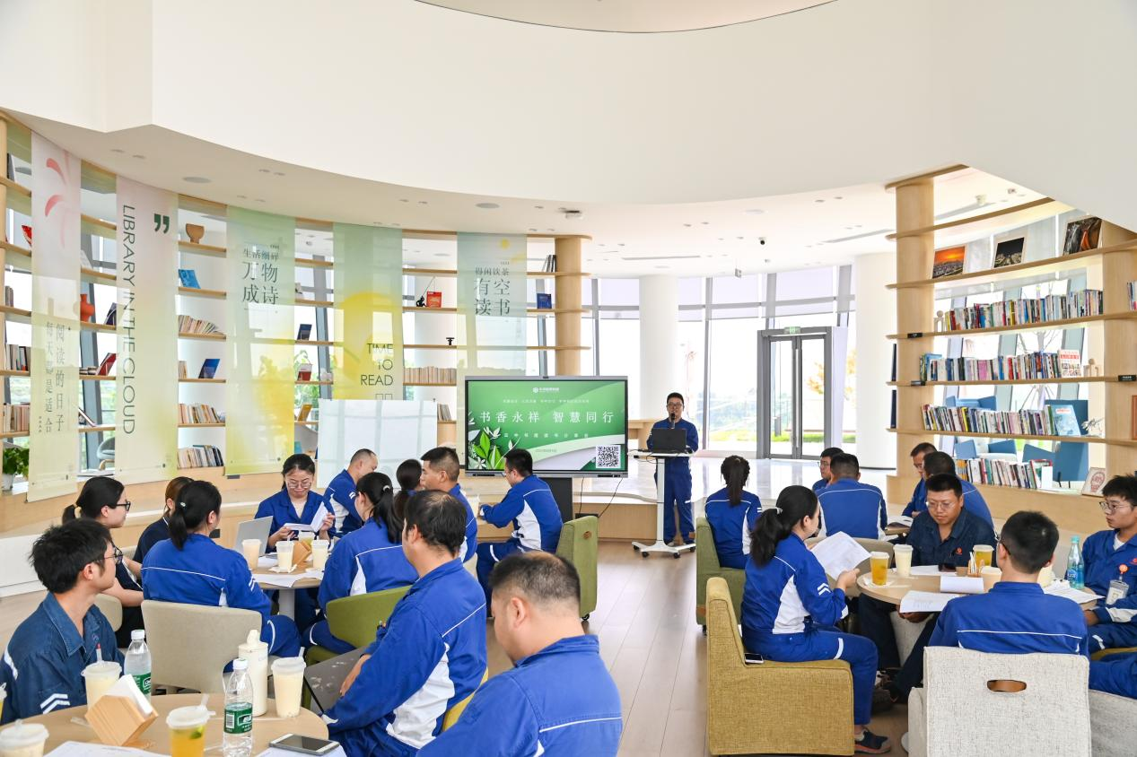 98123940a29aa61218d1035653e5005b