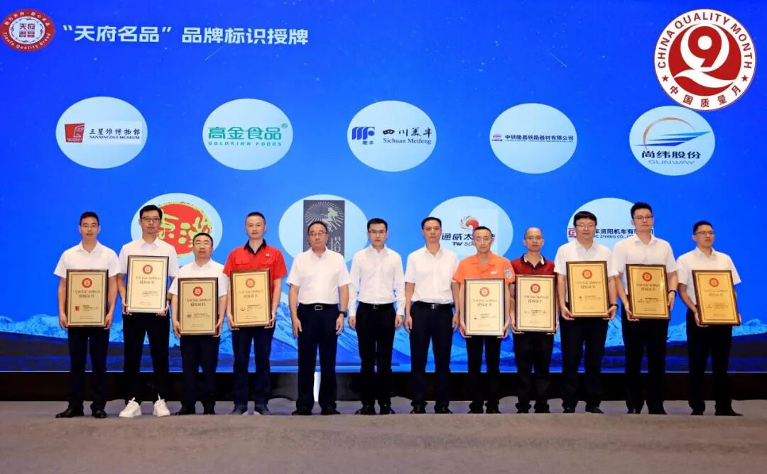 ee71e306226f39cfe573fc4cf4750465