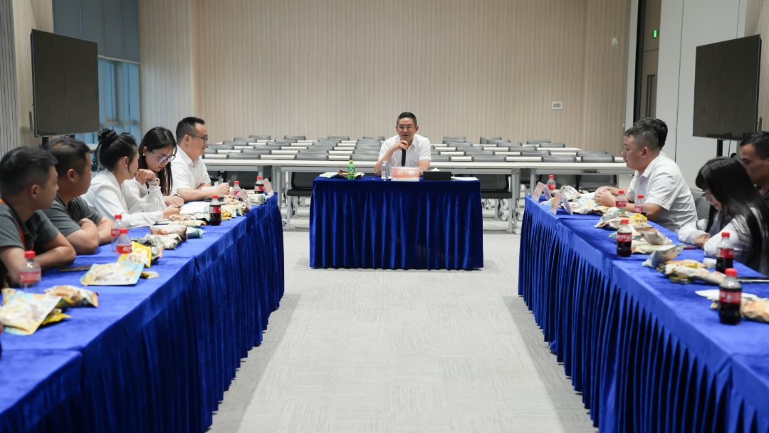 e93fa71280274fc1c4083bfc526f40ae