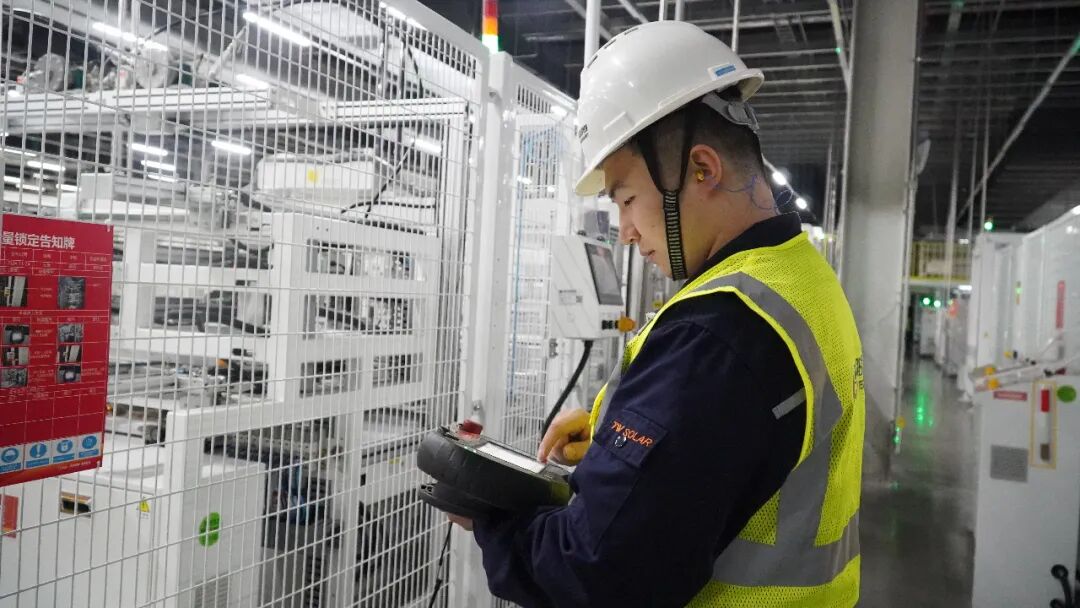 8dbe13bbac1123fbc6ede8491c822556