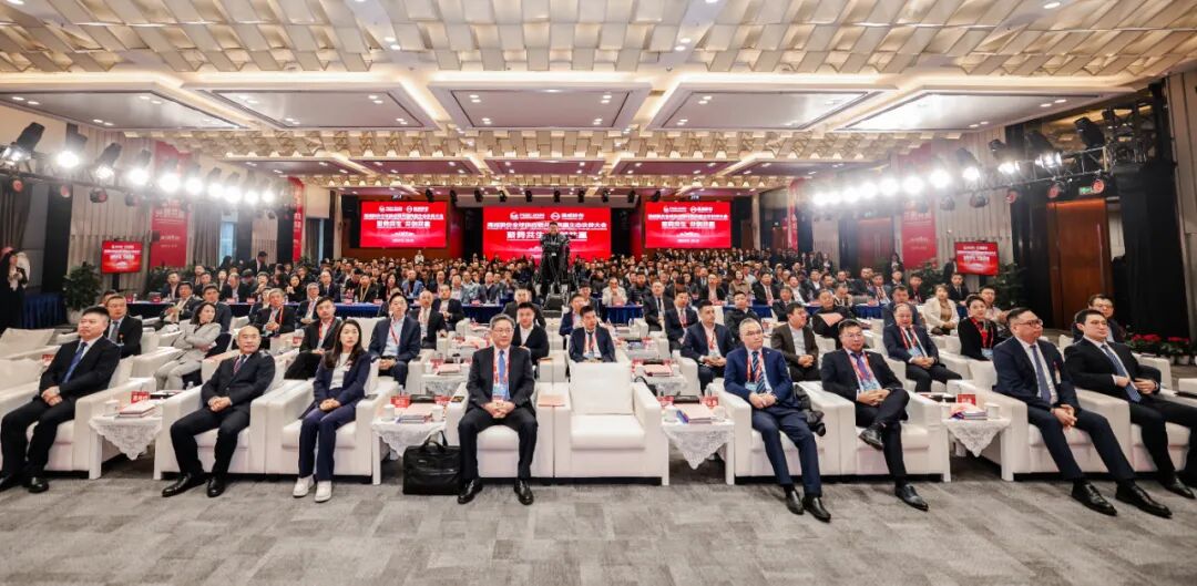 abb8221b6545445b2f870705c33b8cb3