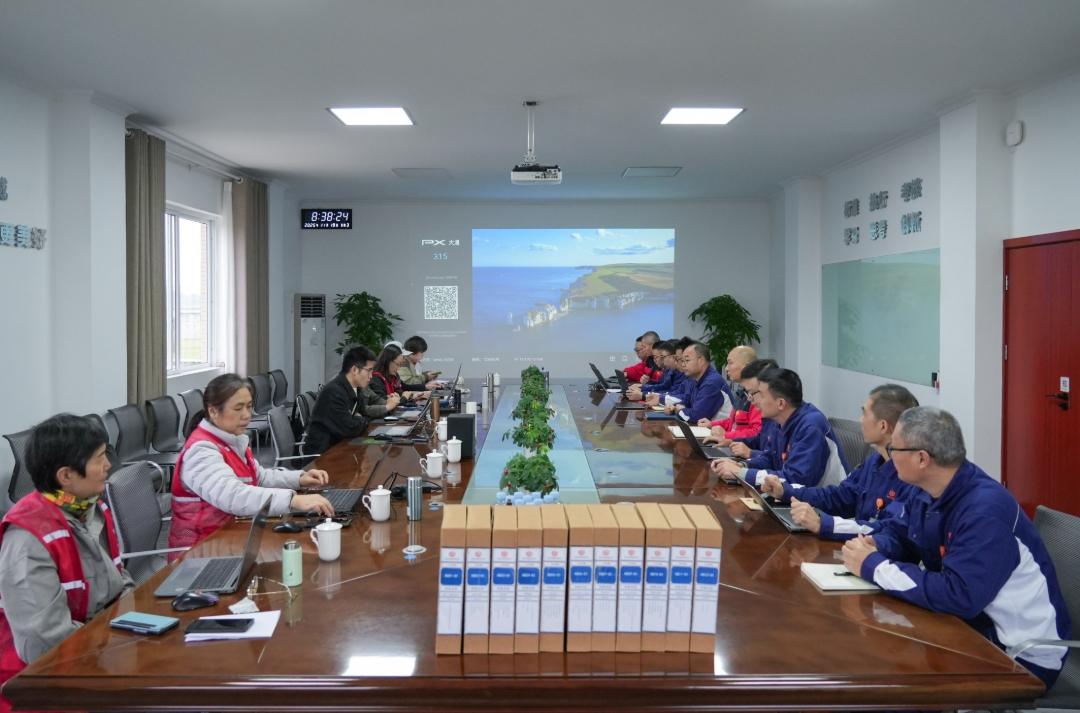 41f53d7f6d69643bfb1971bc37822ed0