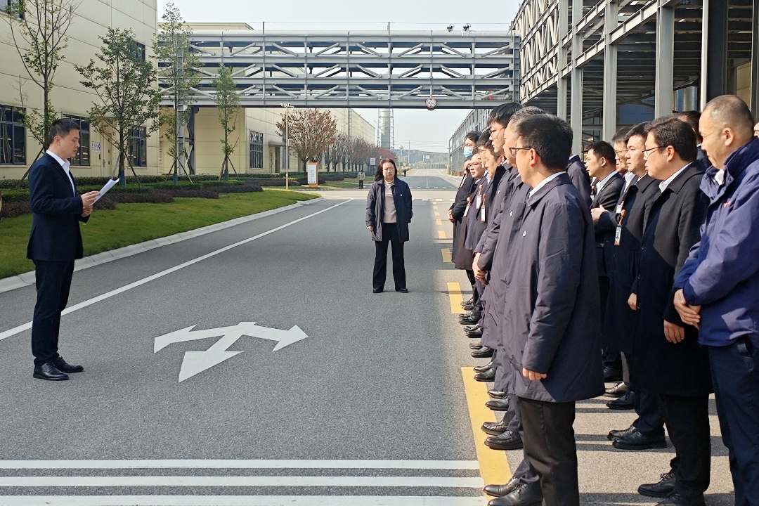 bfee937666d67664b700875b4e26e24d