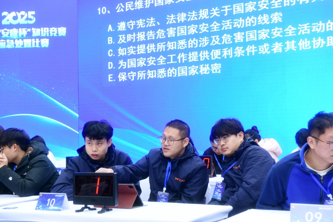 ca0a3508ebb8650a6b4c6cfee57a0d26